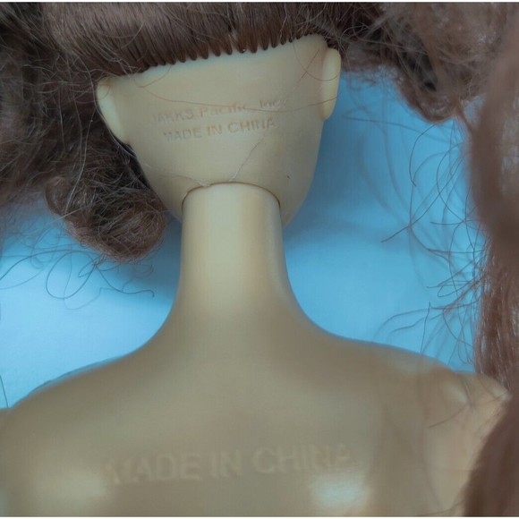 Vintage Jakks Pacific Fashion Doll Caucasian Dark Red Hair Pink Lips 11.5" Toy - Picture 4 of 8